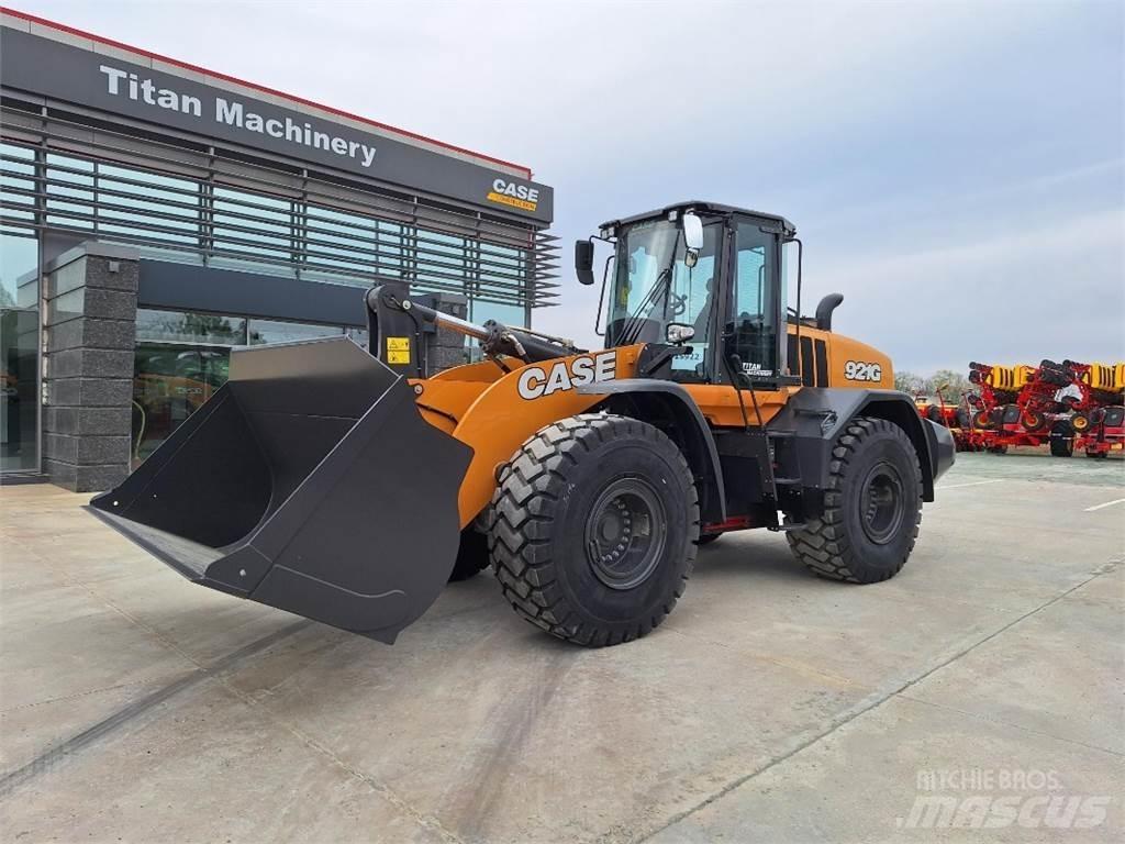 CASE CE 921G Iekrāvēji uz riteņiem