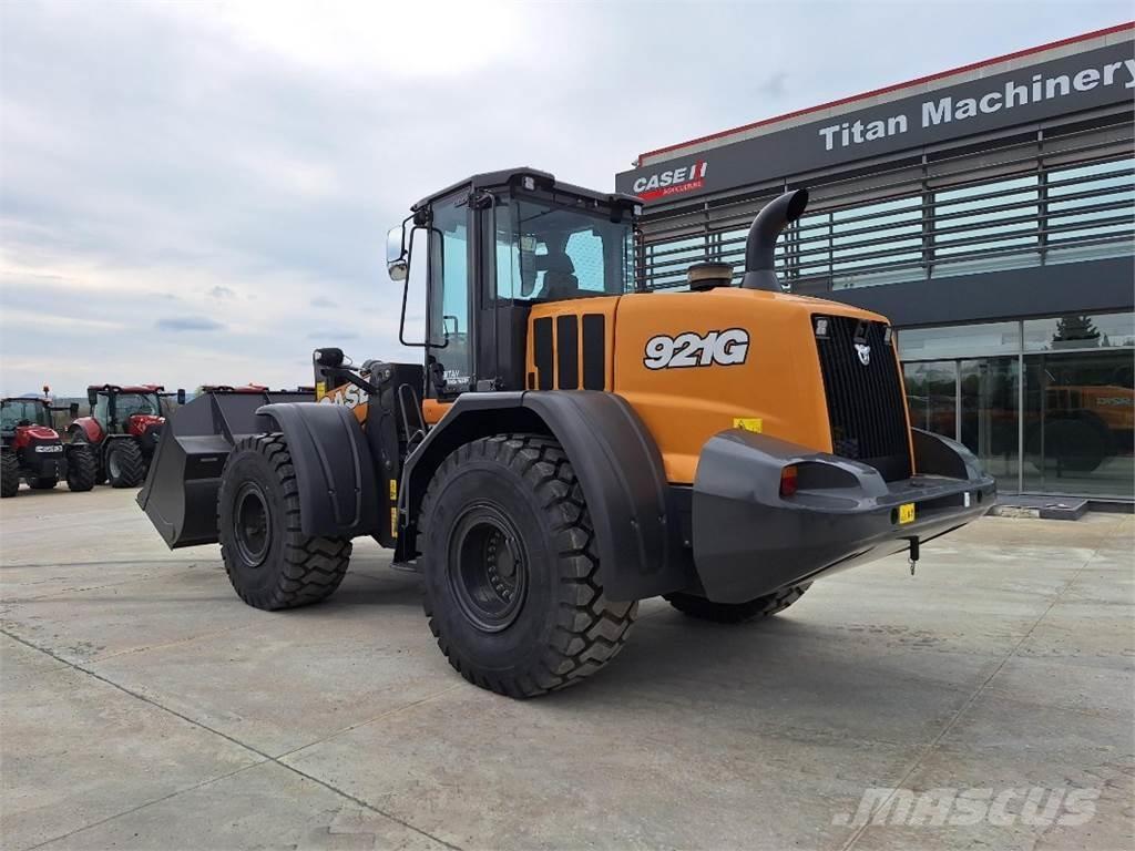 CASE CE 921G Iekrāvēji uz riteņiem