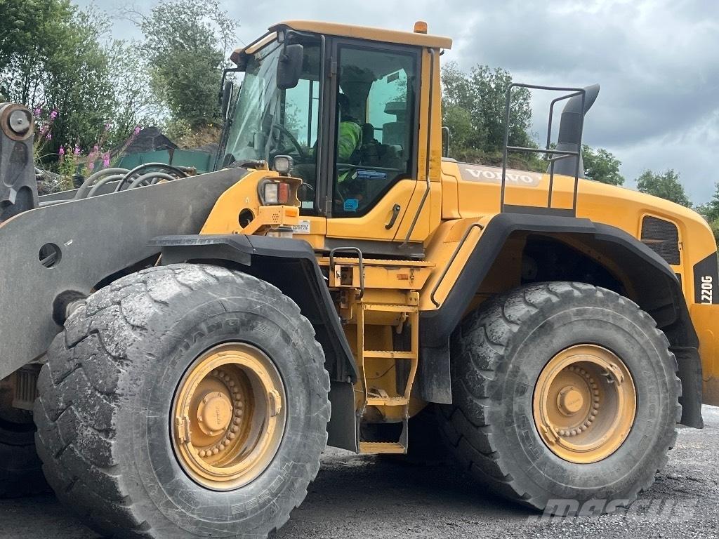 Volvo L 220 G Iekrāvēji uz riteņiem