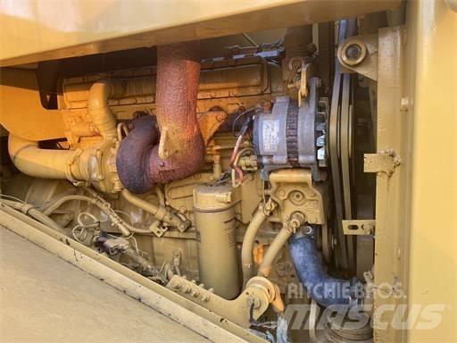 CAT 950 F Iekrāvēji uz riteņiem