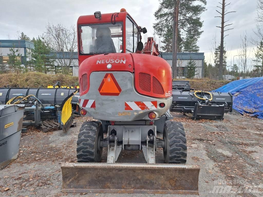 Wacker Neuson 6503 Ekskavatori uz riteņiem
