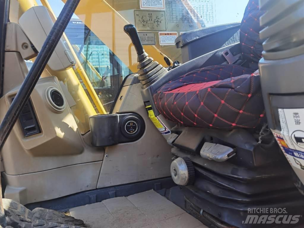 CAT 320 C Kāpurķēžu ekskavatori