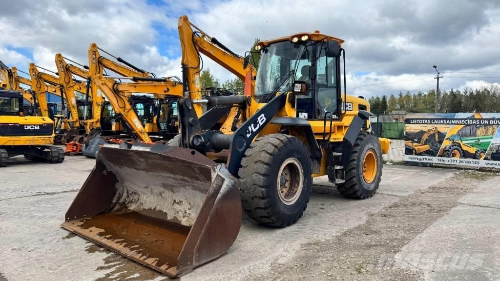 JCB 426 Z Iekrāvēji uz riteņiem