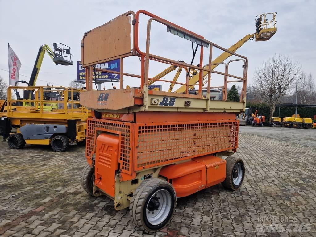 JLG 4069 LE Šķerveida pacēlāji