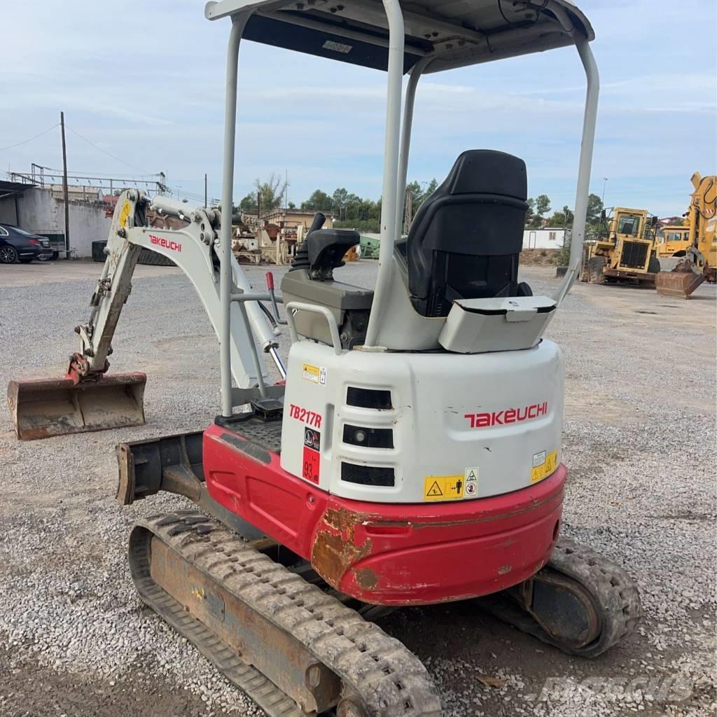 Takeuchi TB 217 R Mini ekskavatori < 7 t