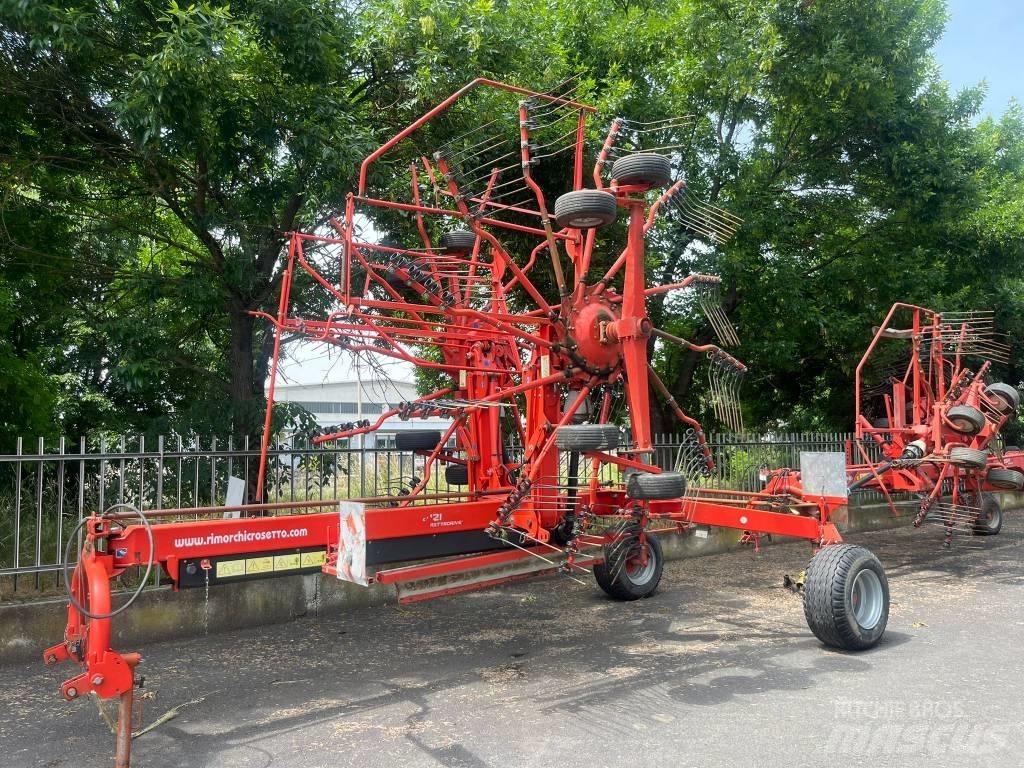 Kuhn GA 8121 Vālotāji