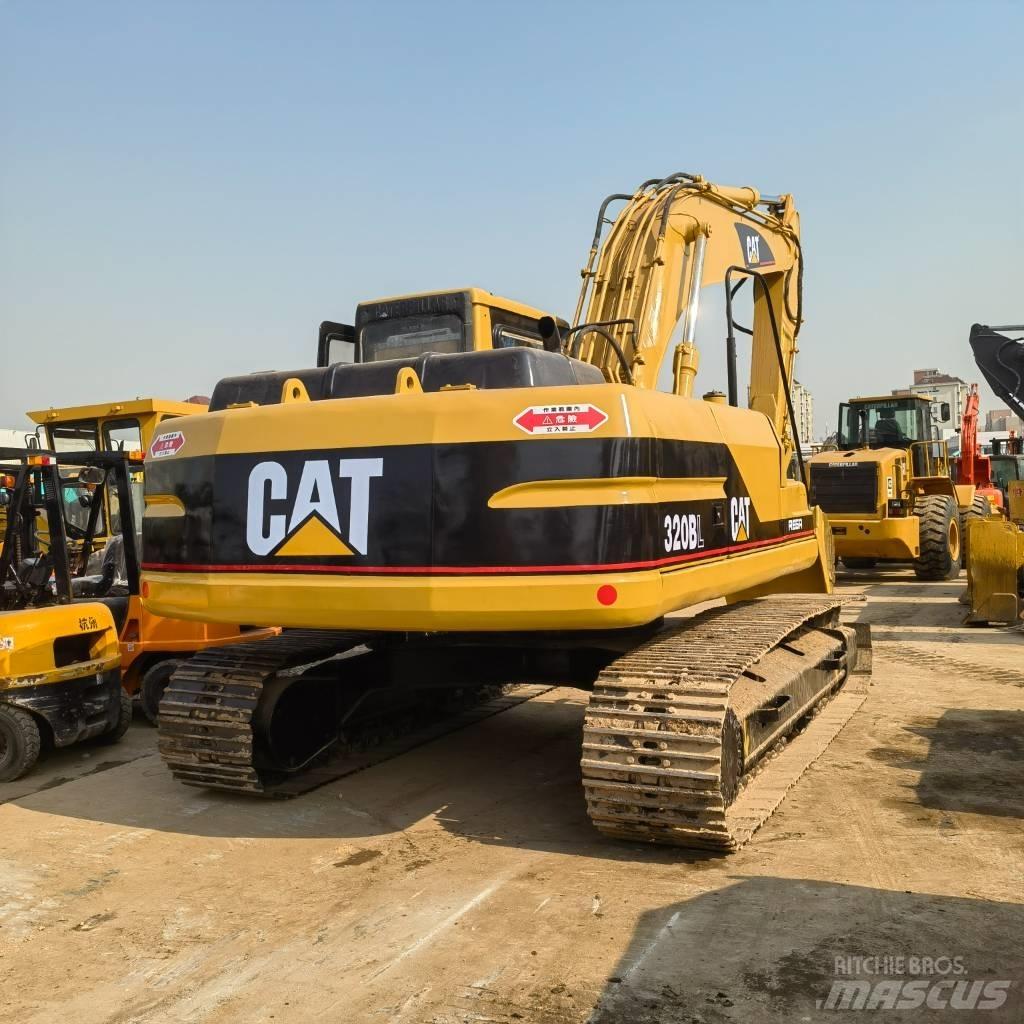 CAT 320 B L Kāpurķēžu ekskavatori