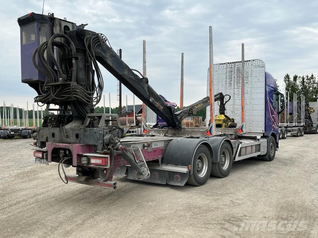 Volvo Fh 550 6x4 Kokvedēji