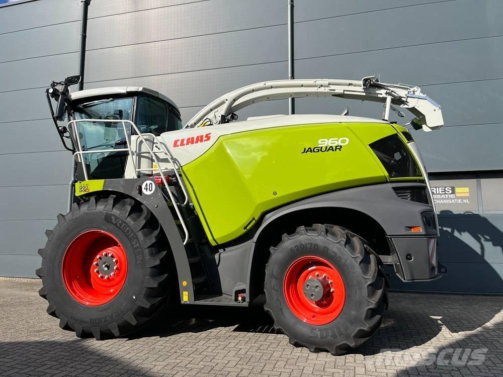 CLAAS Jaguar 960 Lopbarības novācēji