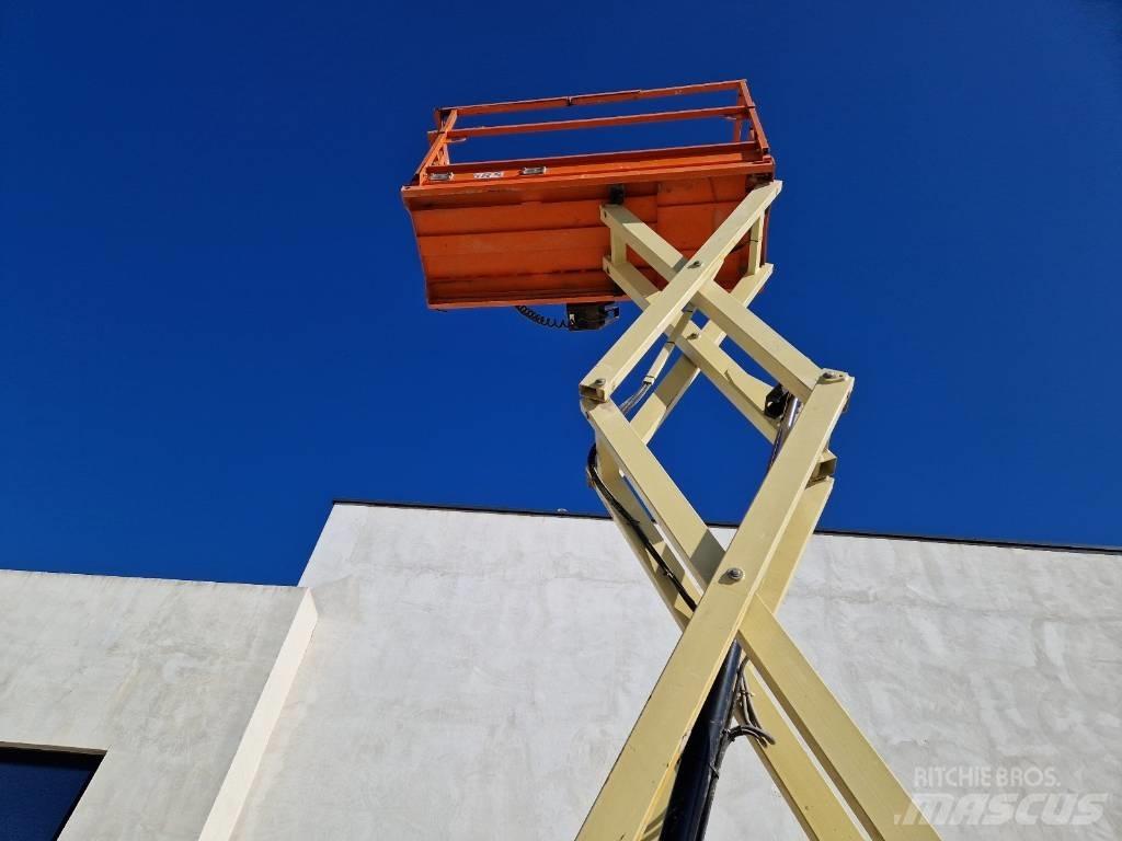 JLG 6 RS R383 Šķerveida pacēlāji