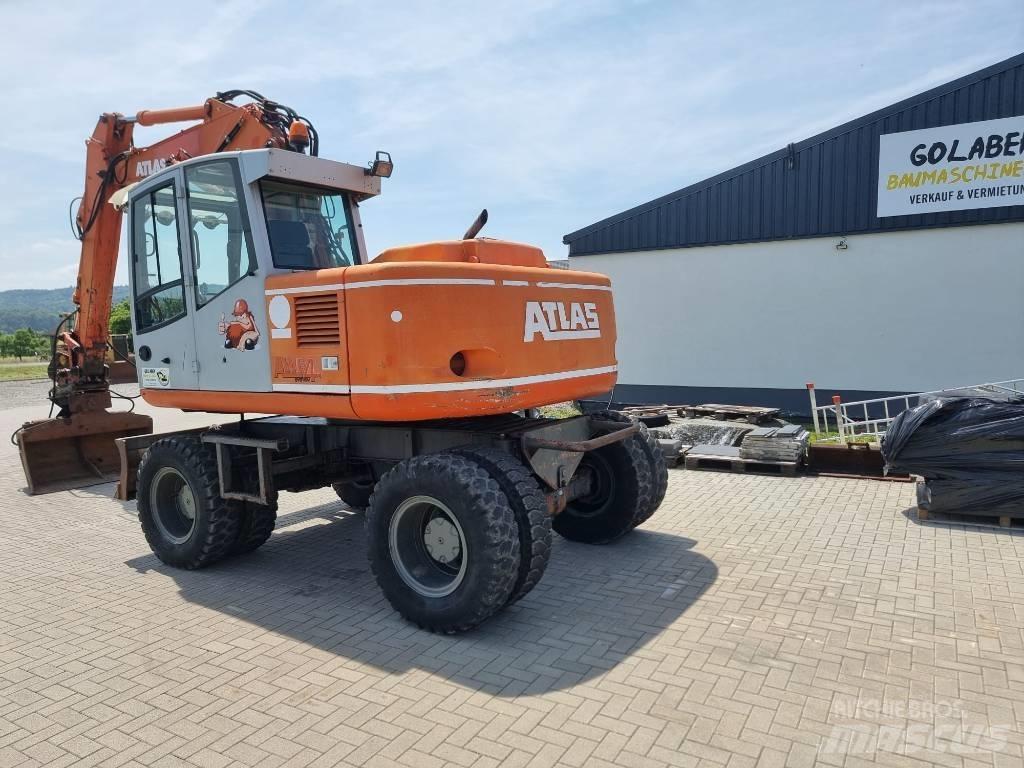 Atlas 1204 Ekskavatori uz riteņiem