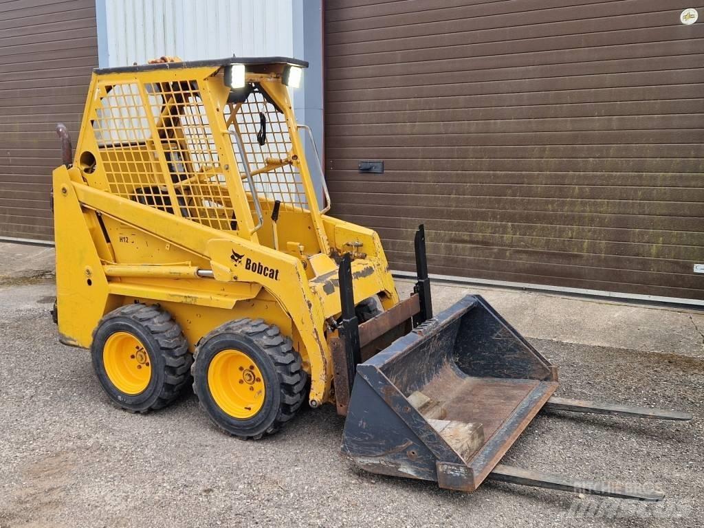 Bobcat 453 Lietoti riteņu kompaktiekrāvēji