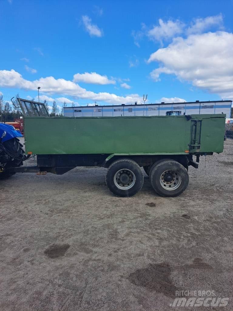 Maansiirtokärry Sisu Citas piekabes
