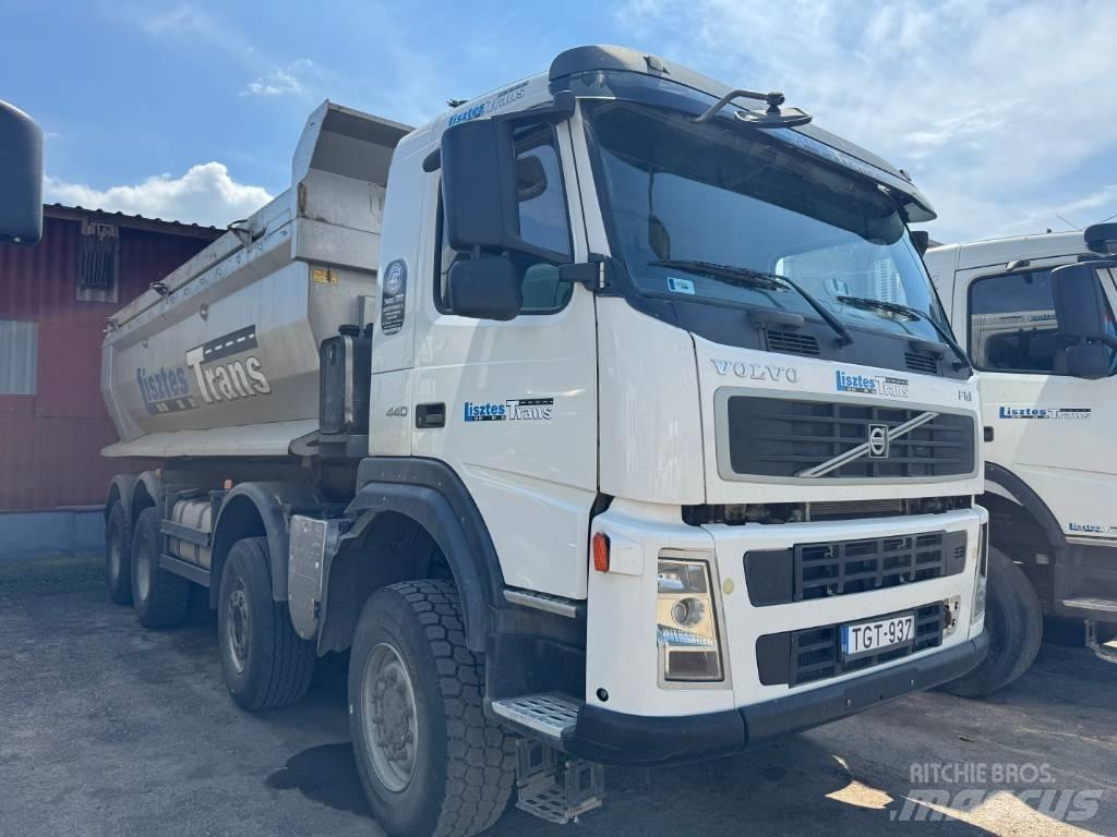 Volvo FM 13 440 8x6 Pašizgāzējs