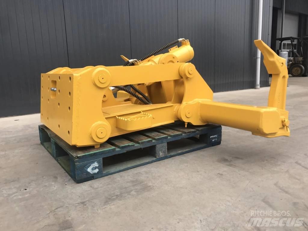 Komatsu D51 Skarifikatori