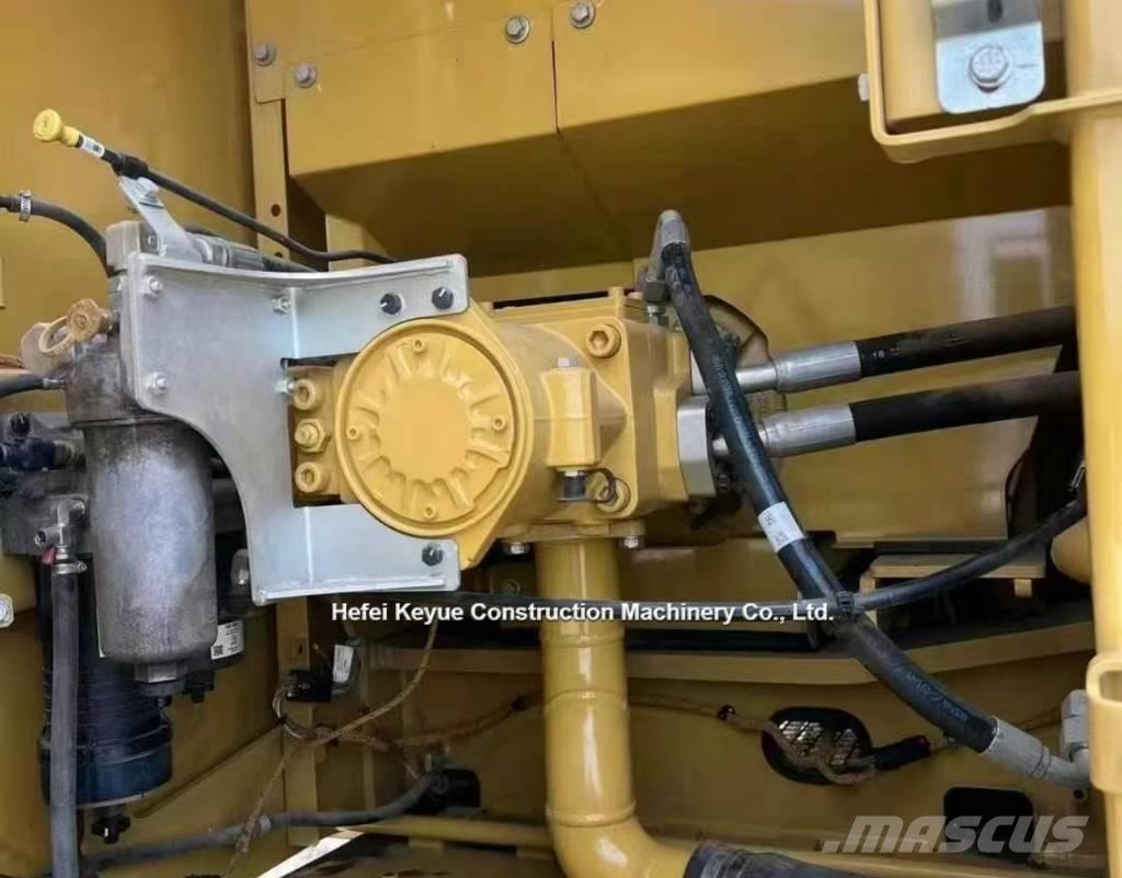 CAT 330gc Kāpurķēžu ekskavatori