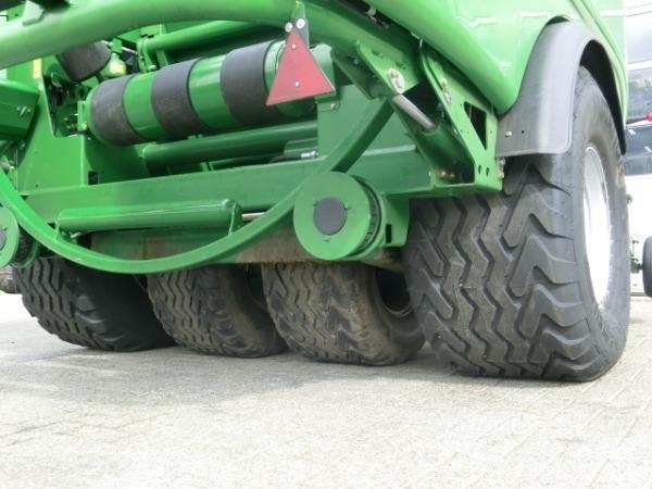 McHale Fusion 2 3 Rituļu preses