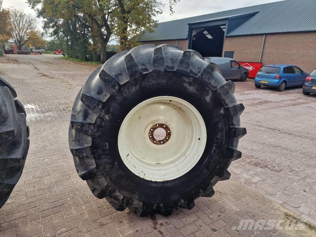 Michelin Mega X Bib Riepas, riteņi un diski