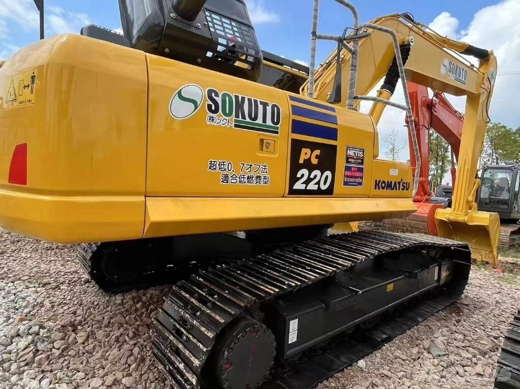 Komatsu pc220 Kāpurķēžu ekskavatori