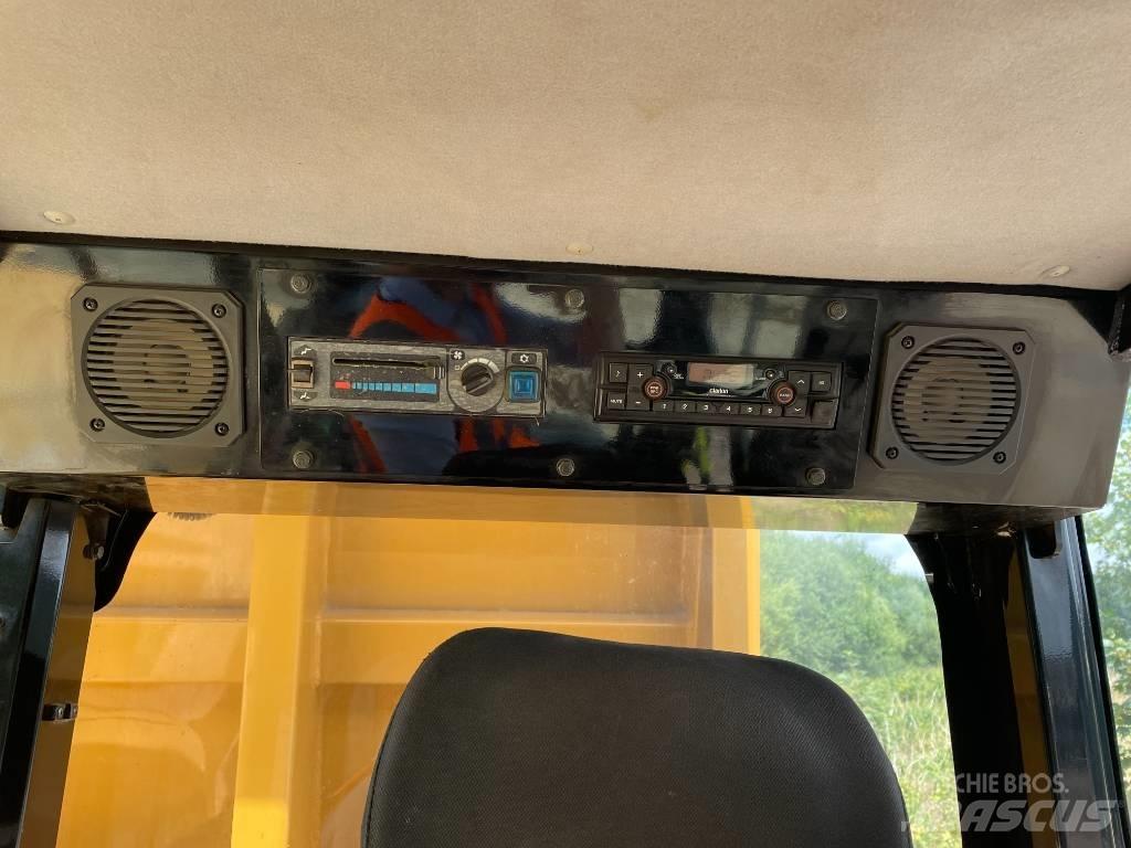 Morooka MST 2200 V D Kāpurķēžu pašizkrāvējs