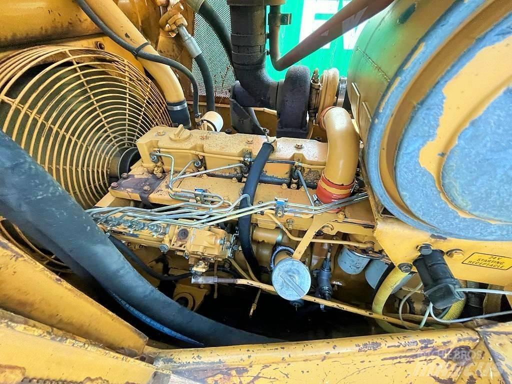 Dresser TD 15 E Kāpurķēžu buldozeri