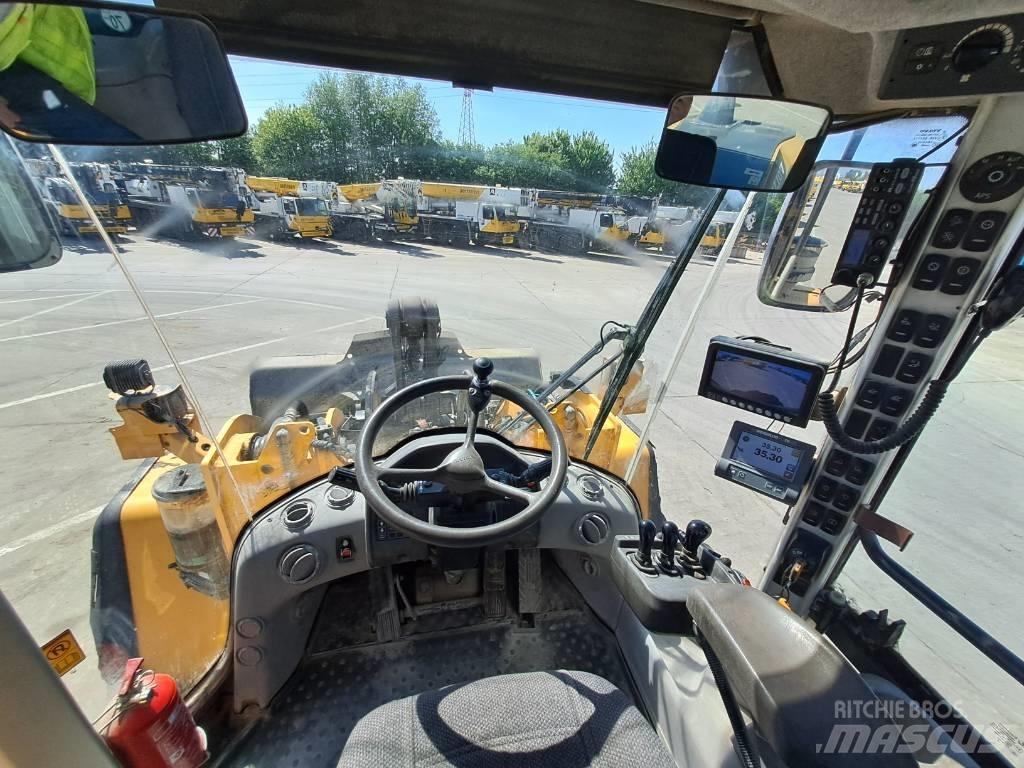 Volvo L180G Iekrāvēji uz riteņiem