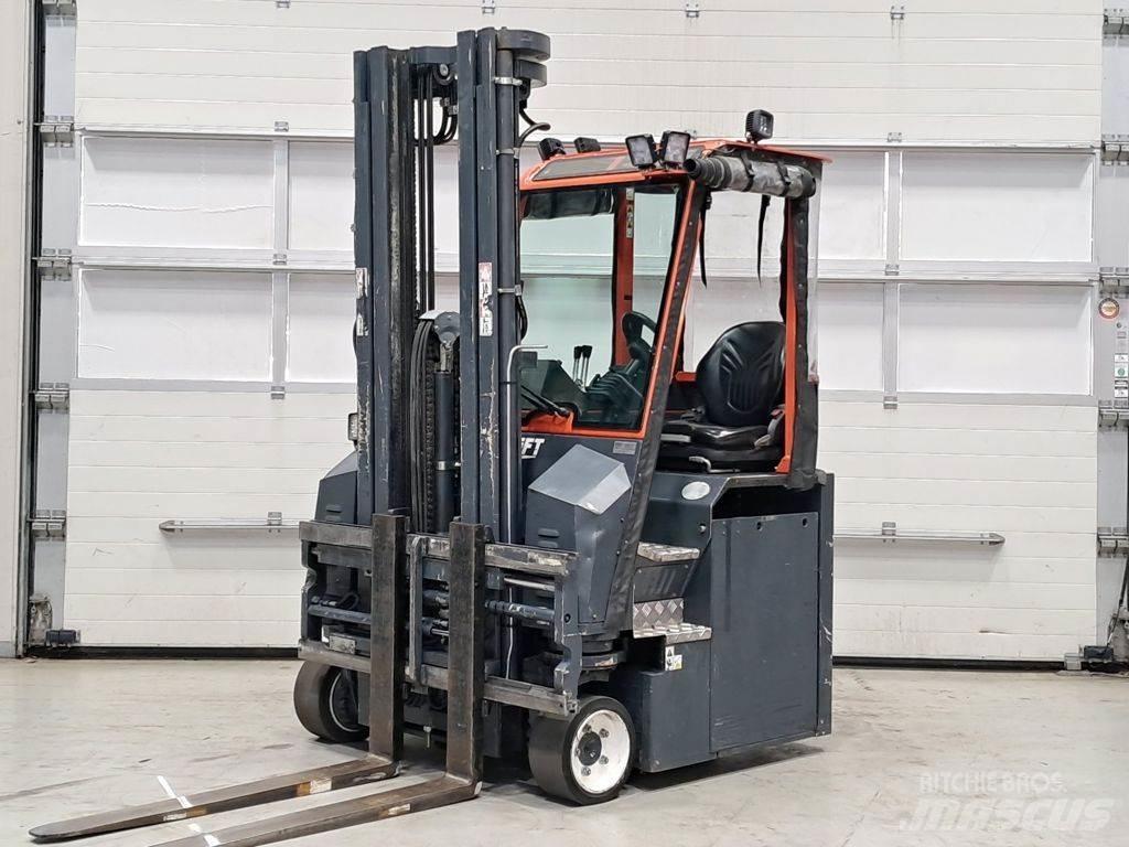 Combilift CBE2500 Pārvadātājs iekraušanai no sāniem