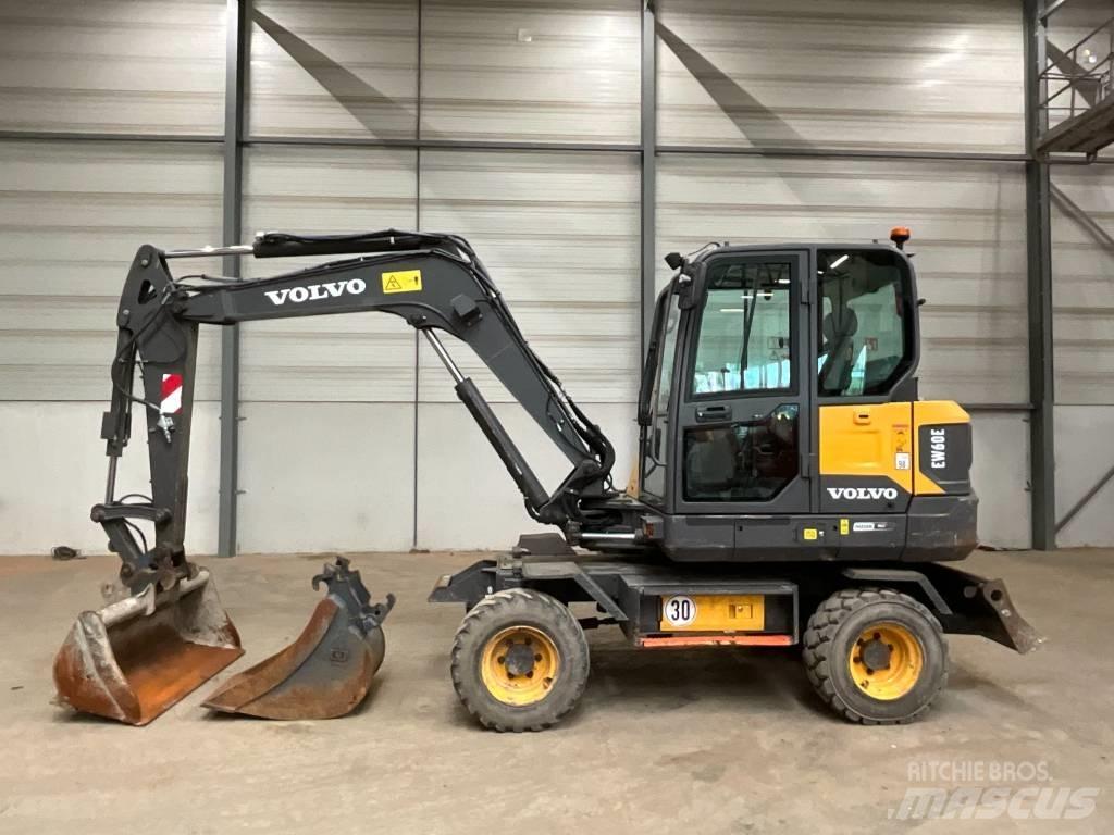 Volvo EW 60 E Ekskavatori uz riteņiem
