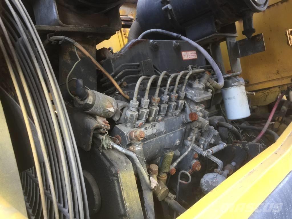 Komatsu WA 320-3 Iekrāvēji uz riteņiem