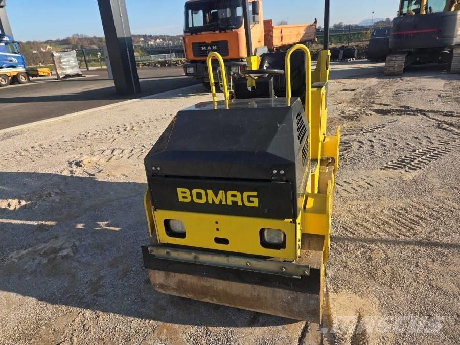 Bomag BW 100 AD-2 Divvalču grunts veltņi