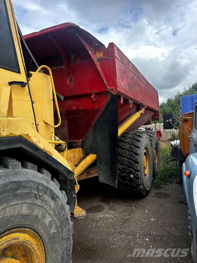 Volvo A25C Artikulētie pašizgāzēji