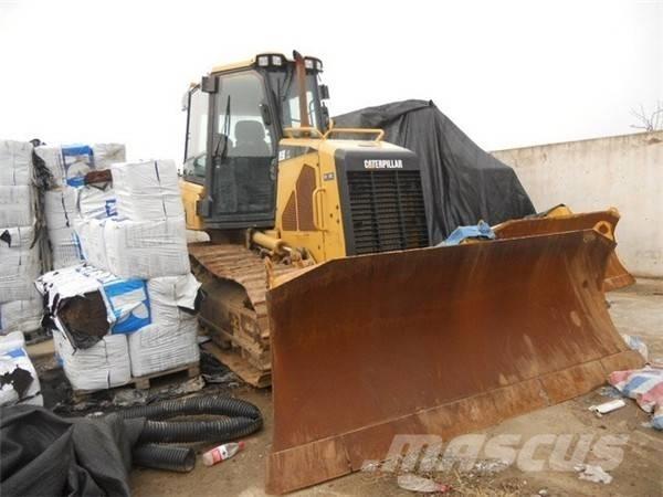 CAT D 5 K LGP Kāpurķēžu buldozeri