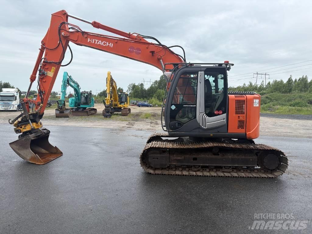 Hitachi ZX135US-3 Kāpurķēžu ekskavatori