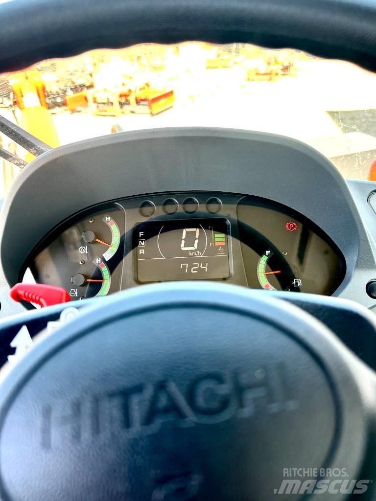 Hitachi ZW 100-6 Iekrāvēji uz riteņiem
