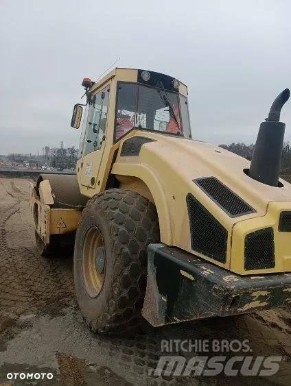 Bomag BW 213 D-4 Vienvalča grunts veltņi