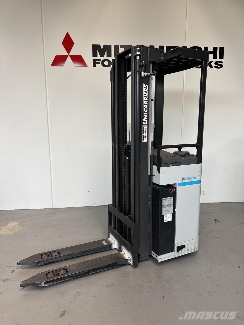 Atlet A160 Pašgājēji krautnētāji