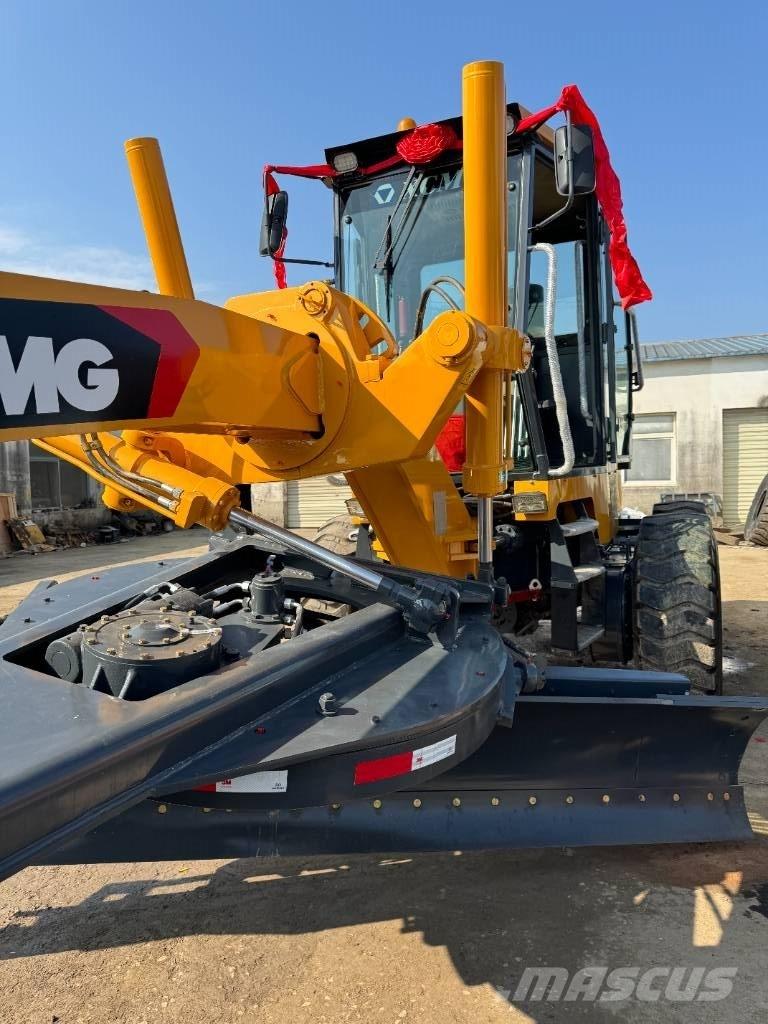 XCMG GR 2153 Greideri