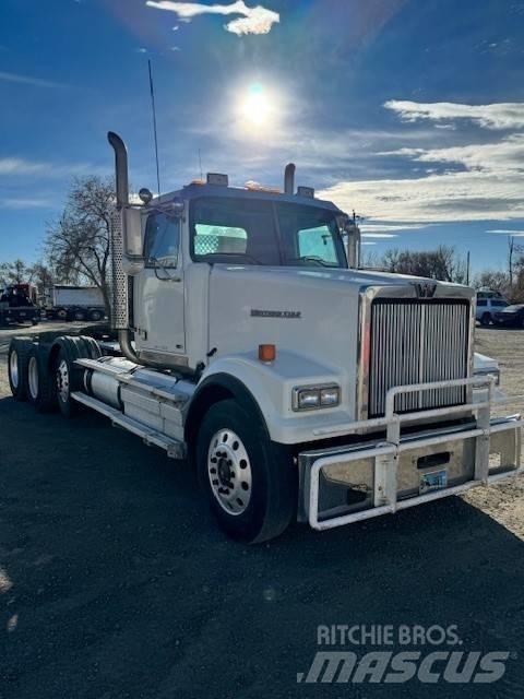 Western Star 4900 Vilcēji