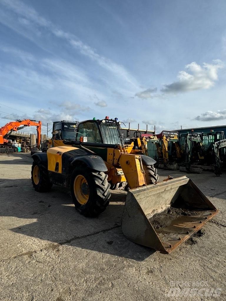 JCB 535-95 Teleskopiskie manipulatori
