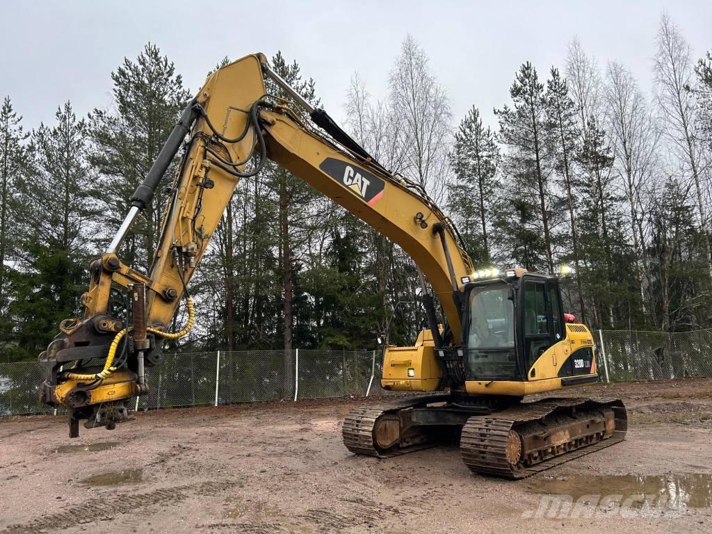 CAT 320 D Kāpurķēžu ekskavatori