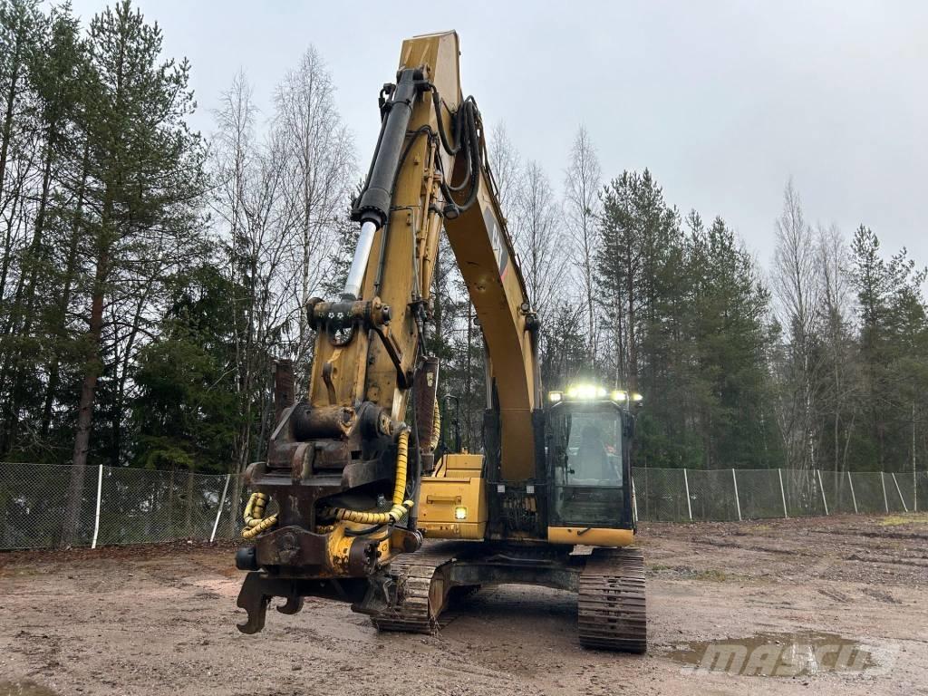 CAT 320 D Kāpurķēžu ekskavatori
