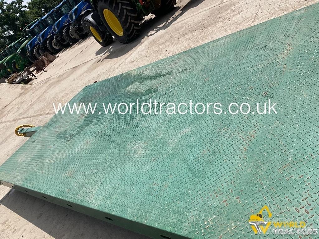 Bailey LOW LOADER Citas piekabes