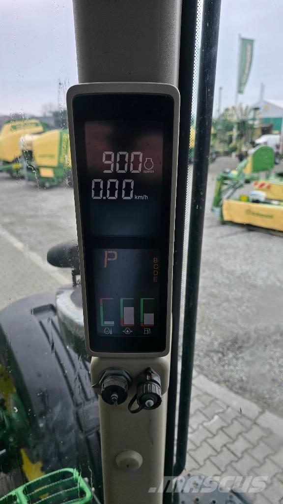 John Deere 7230 R Traktori