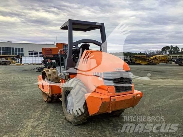 Hamm 3307P Vienvalča grunts veltņi
