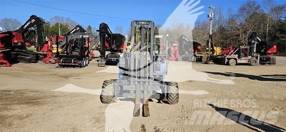 Moffett M55 Kravas mašīnām piestiprināmie pacēlāji