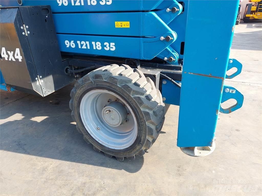 Genie GS4390 Šķerveida pacēlāji