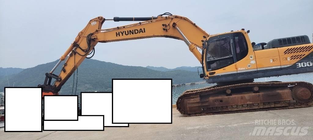 Hyundai Robex 300 LC Kāpurķēžu ekskavatori