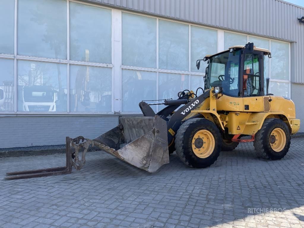 Volvo L 30 G     2018     CE Iekrāvēji uz riteņiem