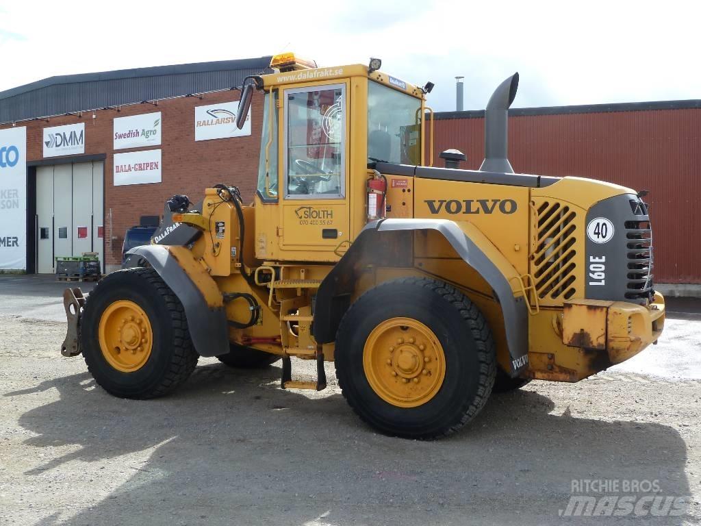 Volvo L 60 E Iekrāvēji uz riteņiem