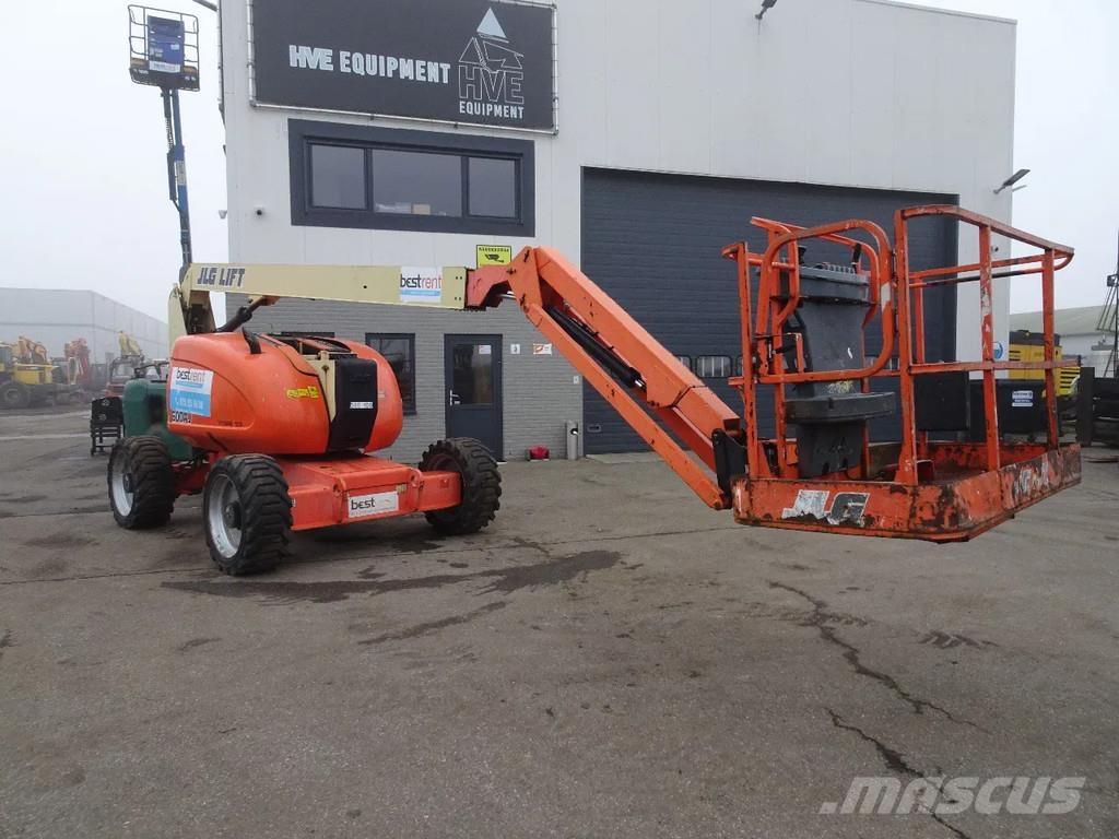 JLG 600AJ Strēles pacēlāji